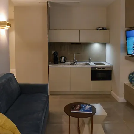 Daire L-suites *