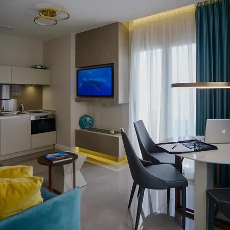 L-suites Kavala