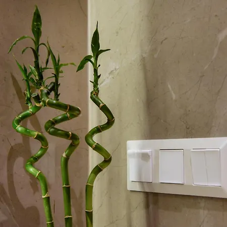 L-suites * Kavala