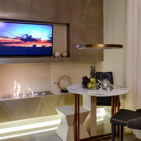 L-suites * Kavala